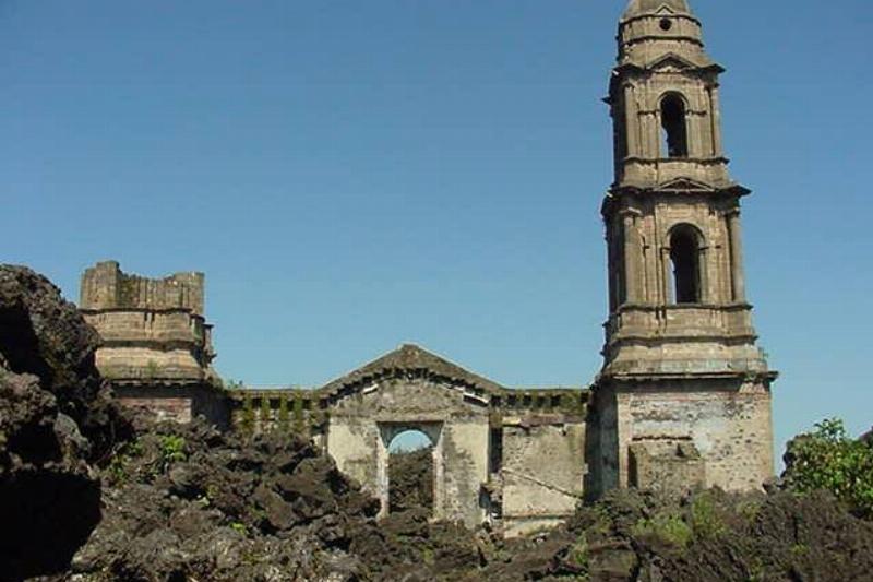 18 abandoned places in Mexico