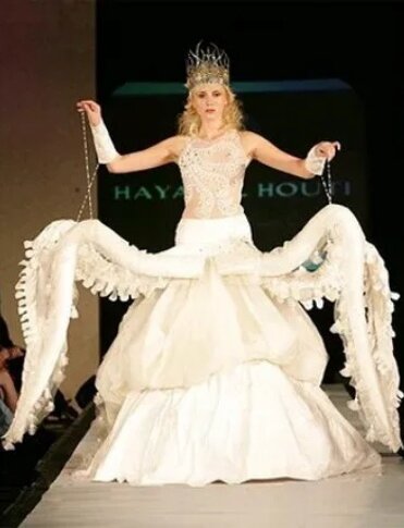 30 Funny Wedding Dresses That Should Have Never Come Down The Aisle