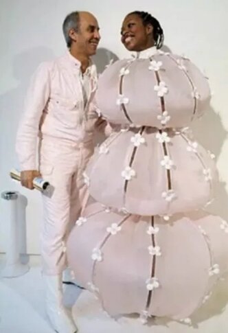 30 Funny Wedding Dresses That Should Have Never Come Down The Aisle