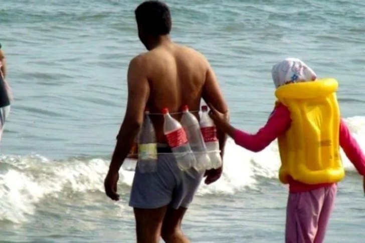 Hilarious Beach Photos Gone Wrong