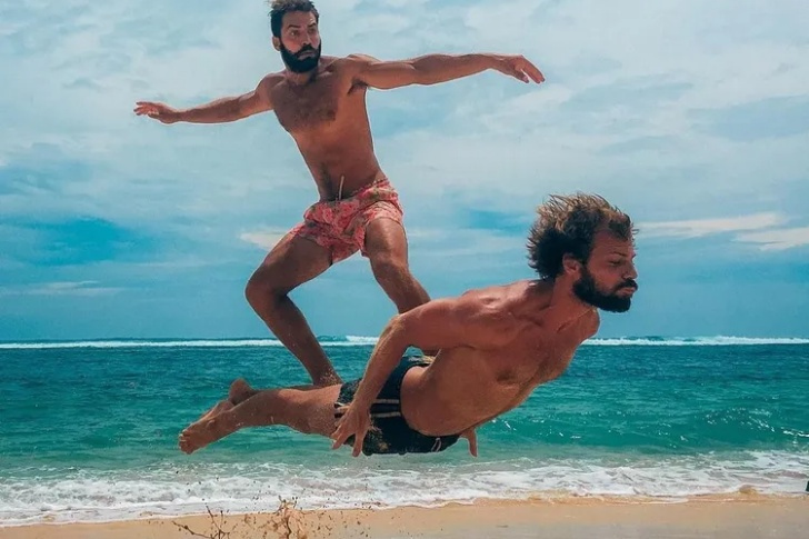 Hilarious Beach Photos Gone Wrong