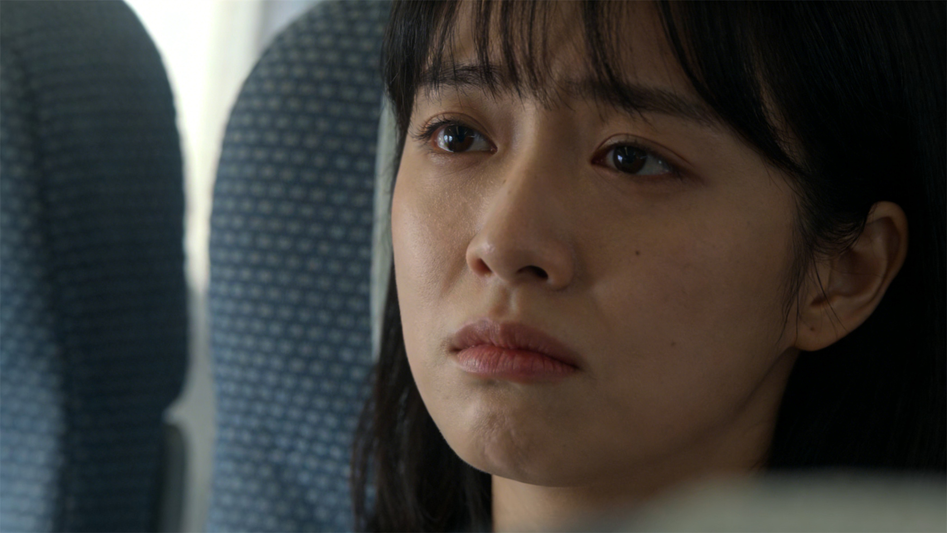 Long-Haul Flight Survival: Staying Comfortable in Economy